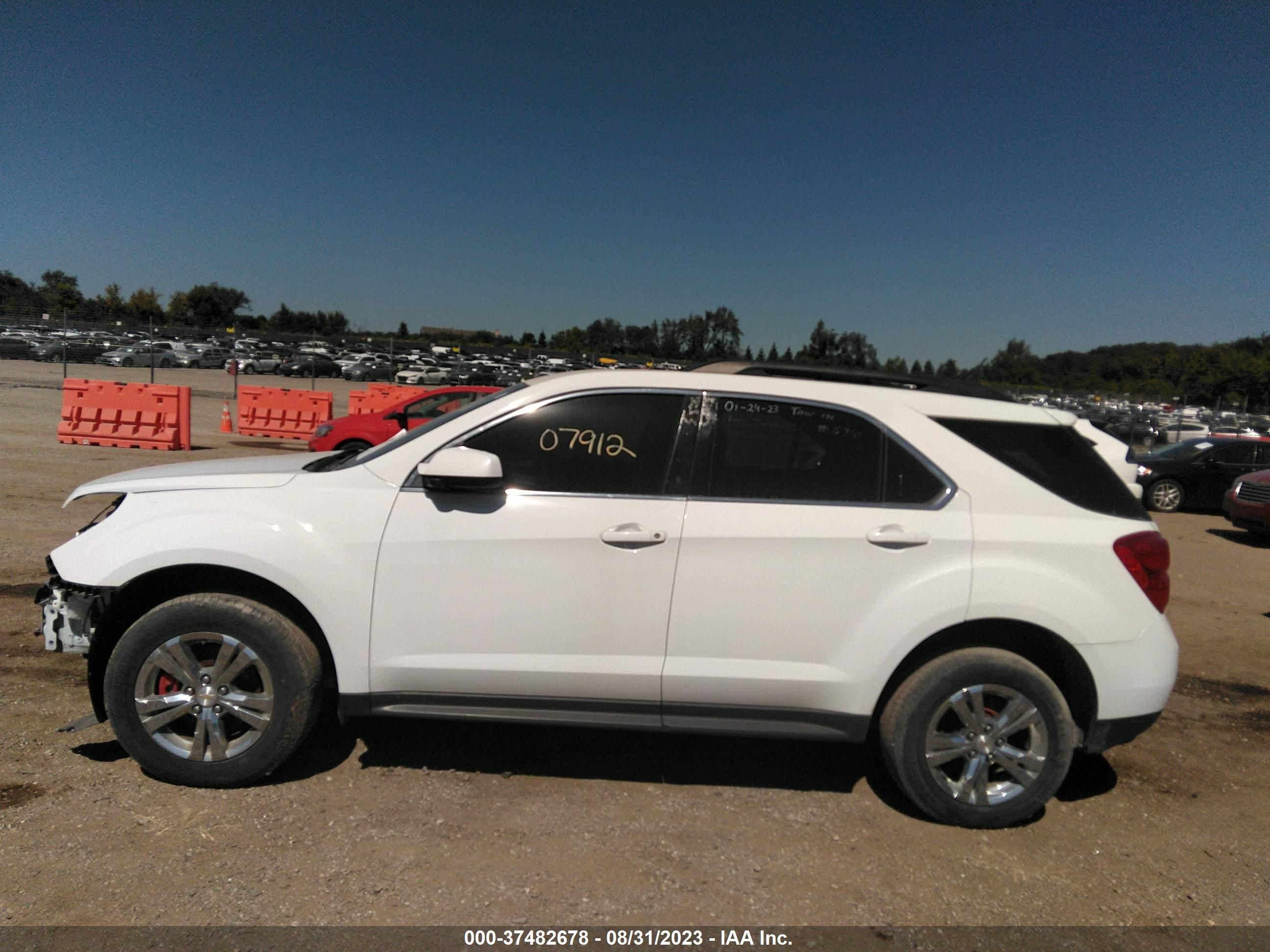 Photo 13 VIN: 2GNALBEKXF6275741 - CHEVROLET EQUINOX 