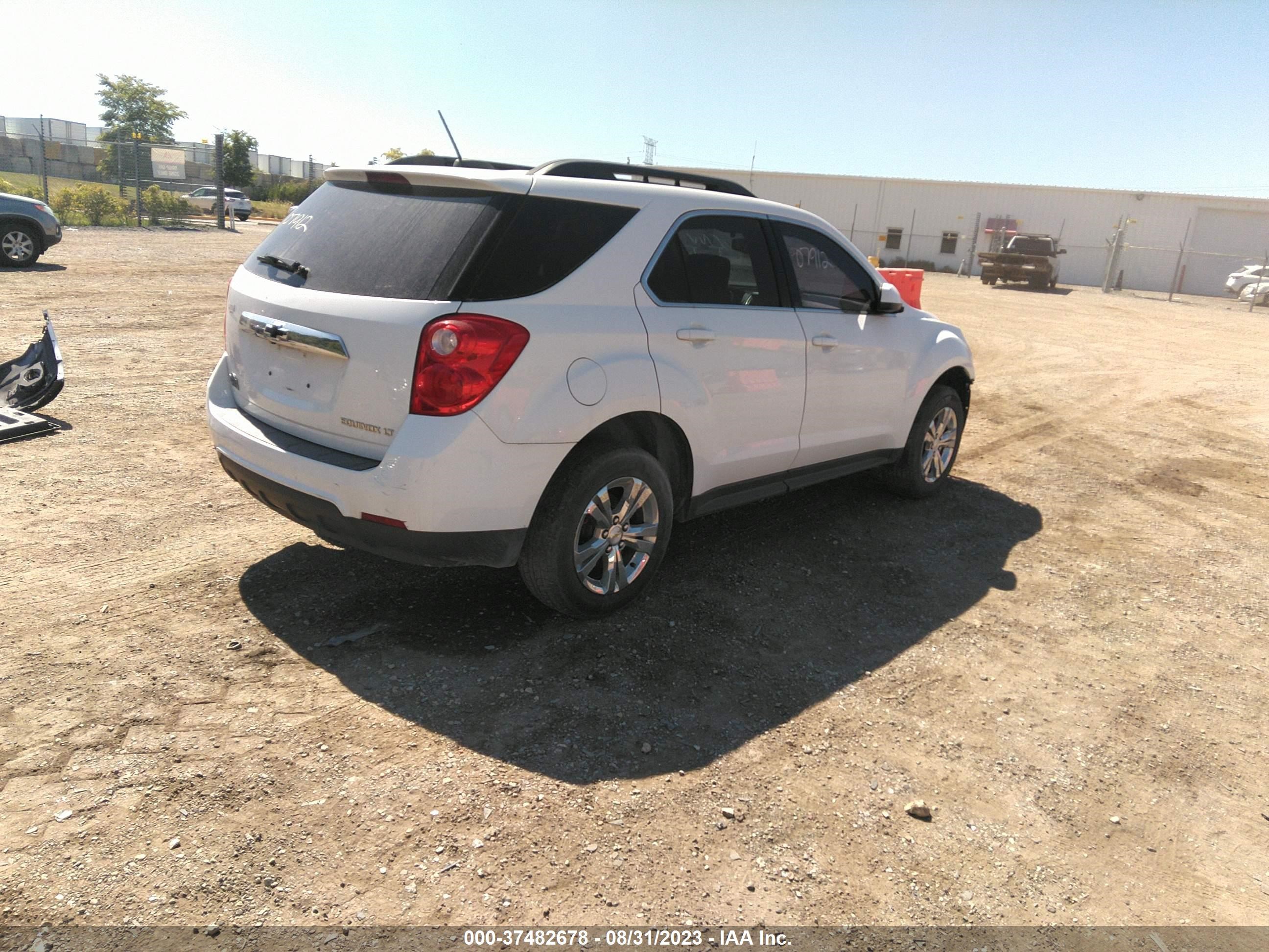 Photo 3 VIN: 2GNALBEKXF6275741 - CHEVROLET EQUINOX 