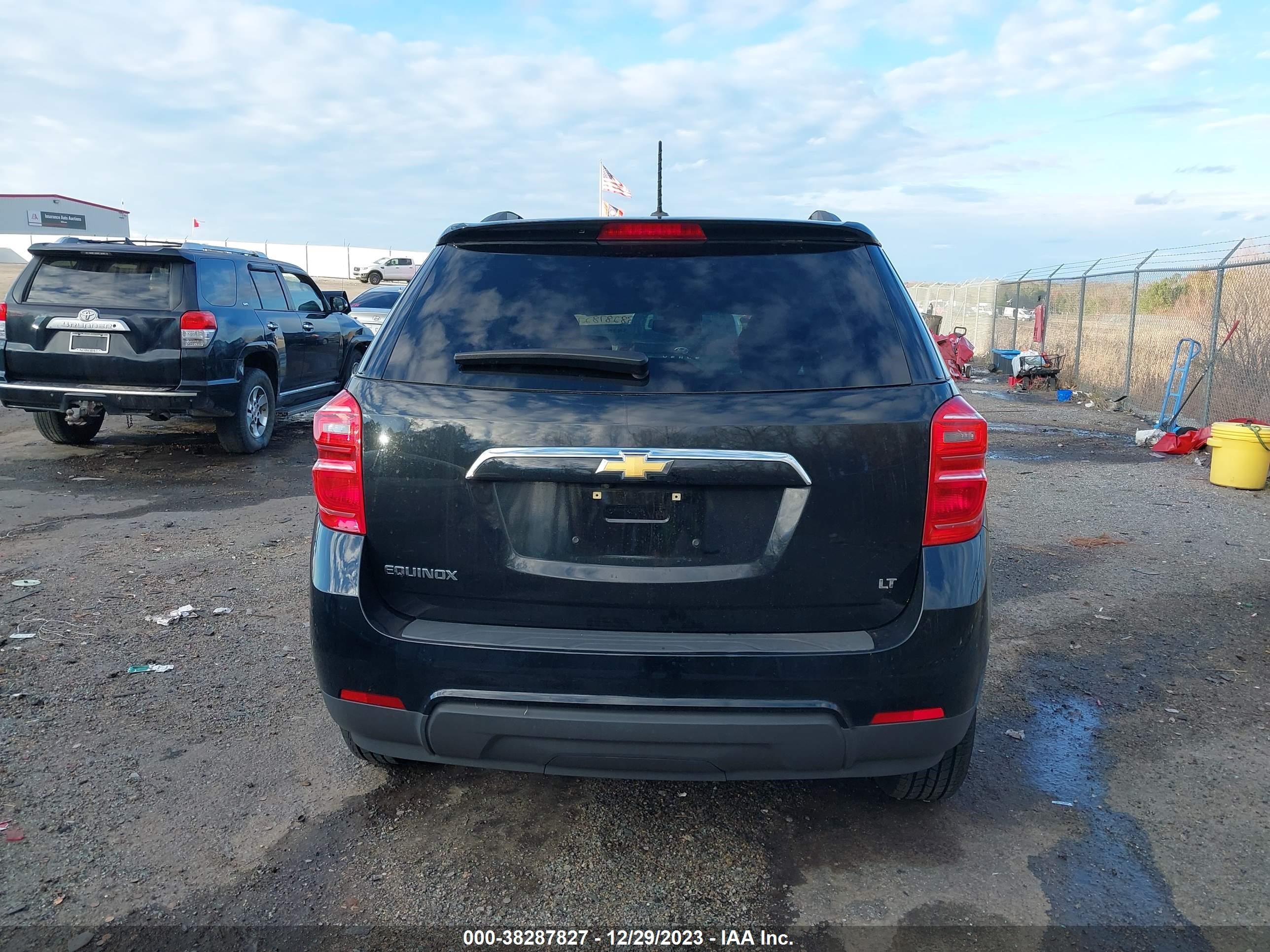 Photo 16 VIN: 2GNALCEK0H6212589 - CHEVROLET EQUINOX 