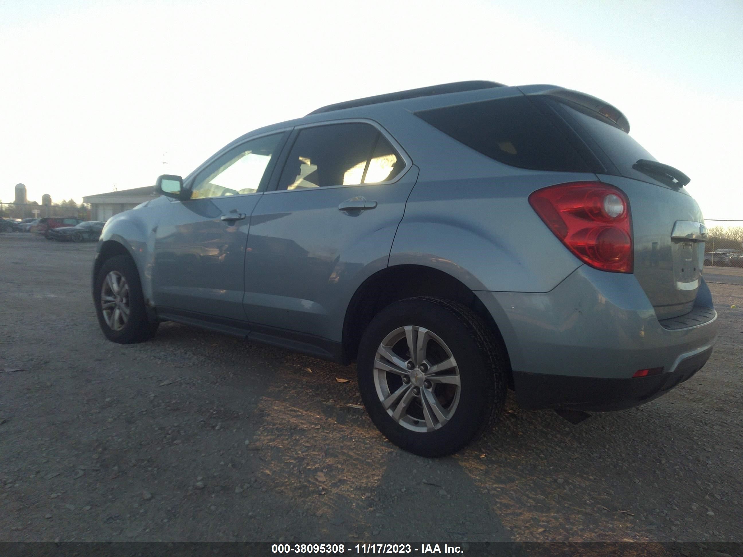 Photo 2 VIN: 2GNALCEK1F6276640 - CHEVROLET EQUINOX 