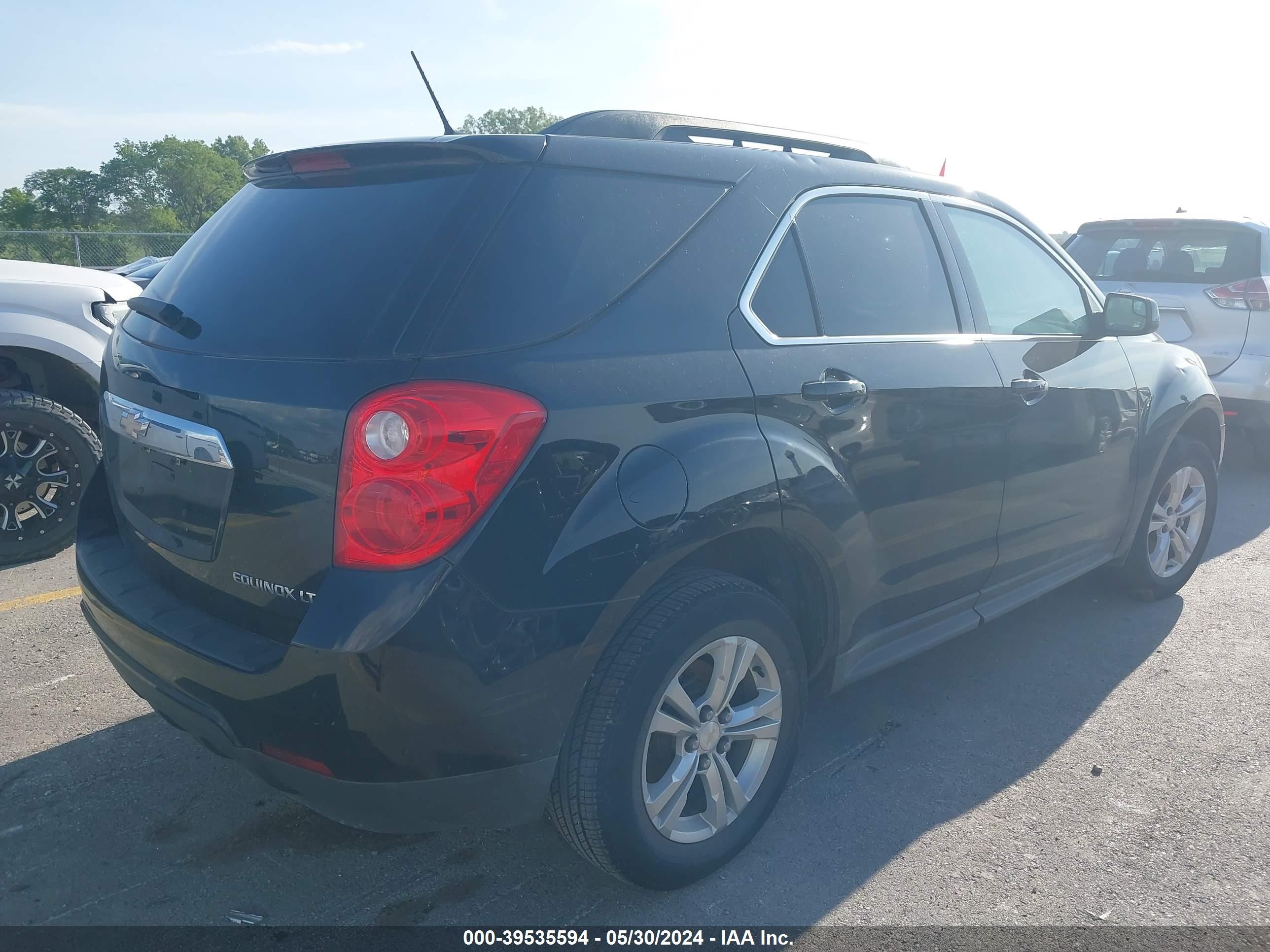 Photo 3 VIN: 2GNALCEK4E6111230 - CHEVROLET EQUINOX 