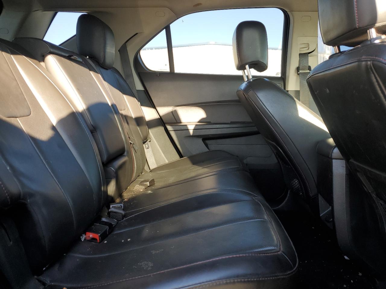 Photo 10 VIN: 2GNALCEK5F6209989 - CHEVROLET EQUINOX 