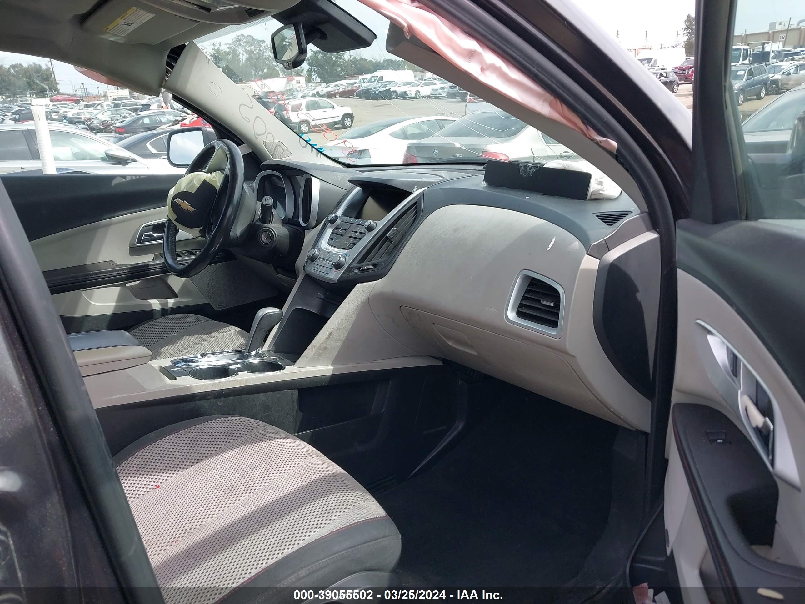 Photo 4 VIN: 2GNALCEK5F6276012 - CHEVROLET EQUINOX 