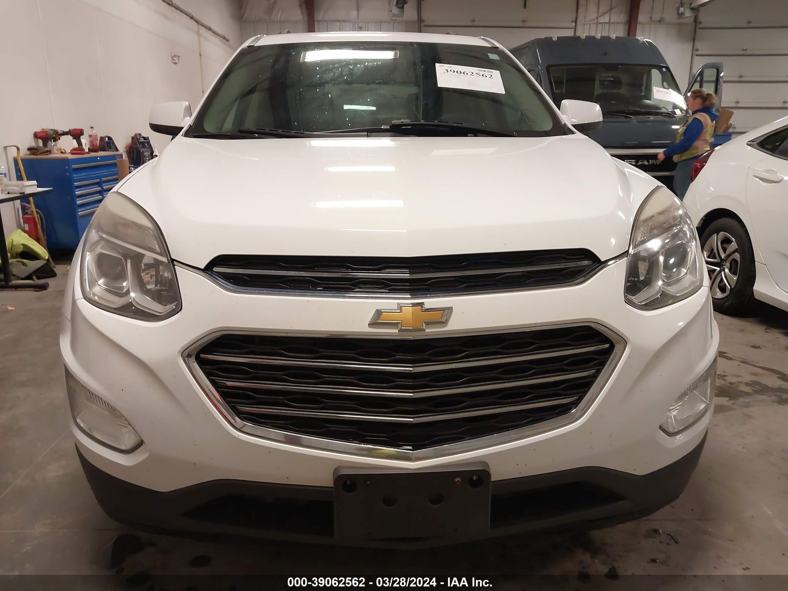 Photo 12 VIN: 2GNALCEK5H1585205 - CHEVROLET EQUINOX 