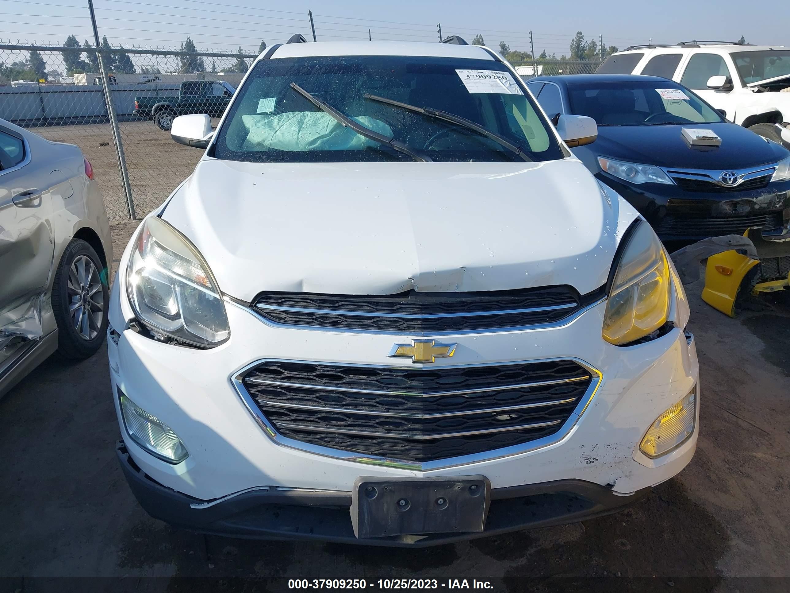 Photo 11 VIN: 2GNALCEK6H1511999 - CHEVROLET EQUINOX 