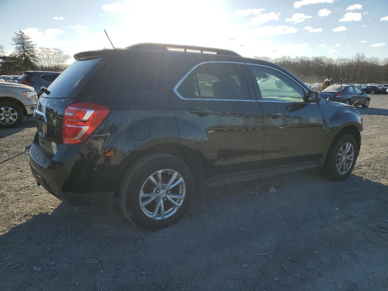 Photo 2 VIN: 2GNALCEK7H6252605 - CHEVROLET EQUINOX 