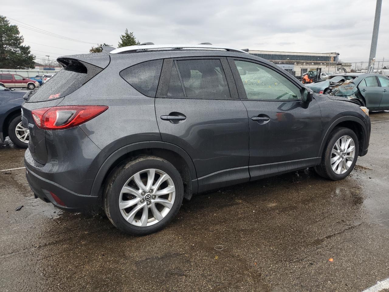 Photo 2 VIN: 2GNALCEK9H1597552 - CHEVROLET EQUINOX 