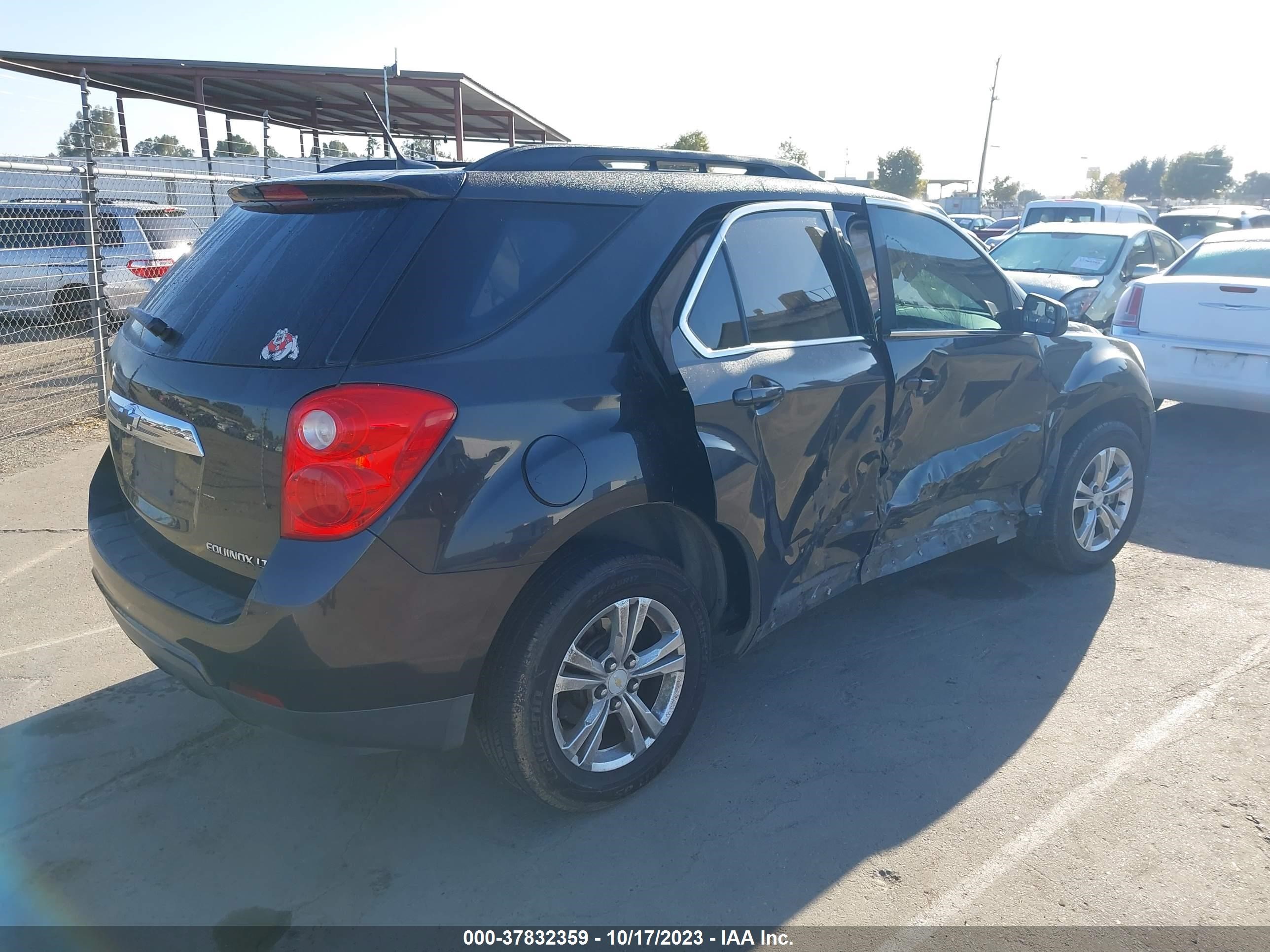 Photo 3 VIN: 2GNALCEKXE6245787 - CHEVROLET EQUINOX 