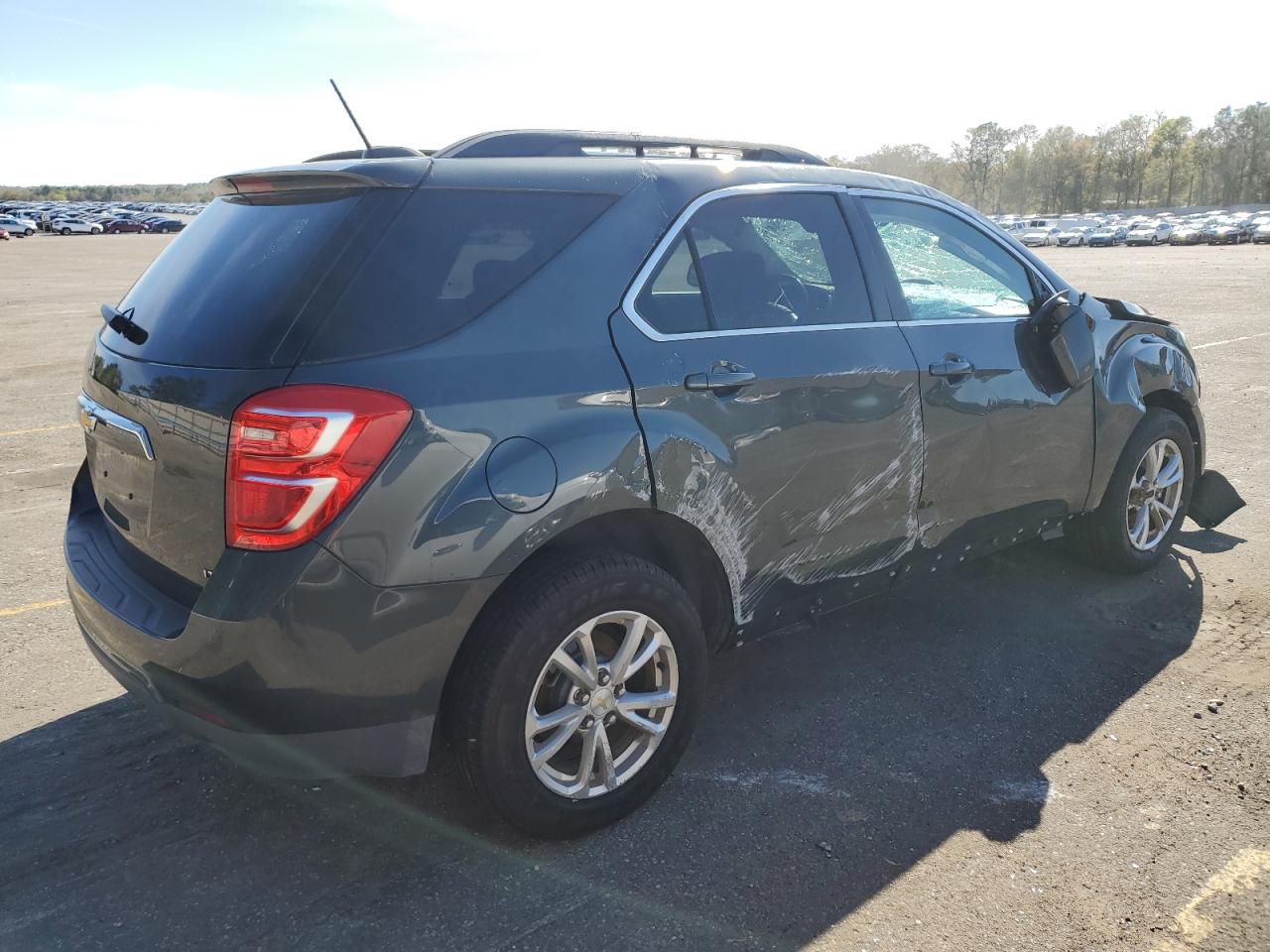 Photo 2 VIN: 2GNALCEKXH1577939 - CHEVROLET EQUINOX 