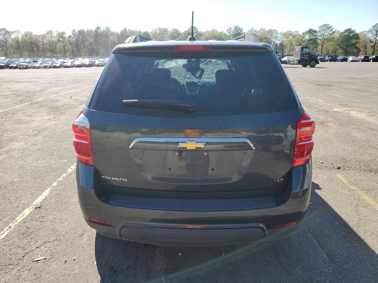 Photo 5 VIN: 2GNALCEKXH1577939 - CHEVROLET EQUINOX 