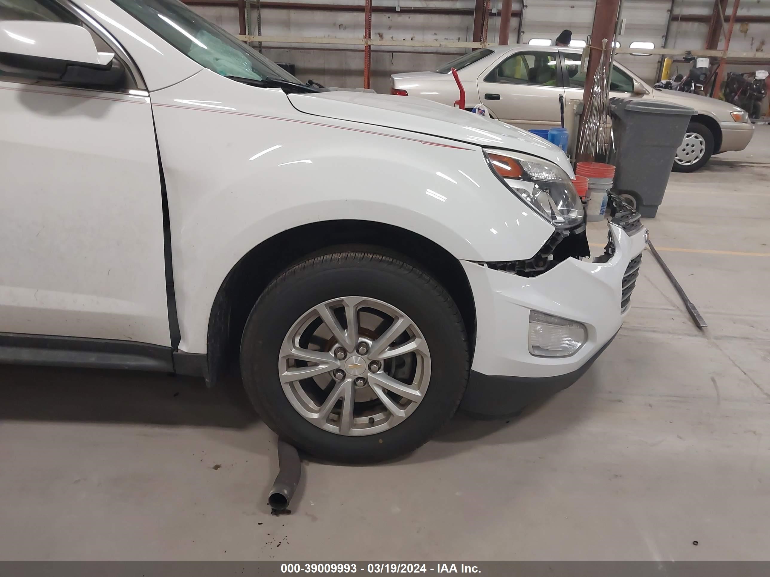 Photo 12 VIN: 2GNALCEKXH1584874 - CHEVROLET EQUINOX 