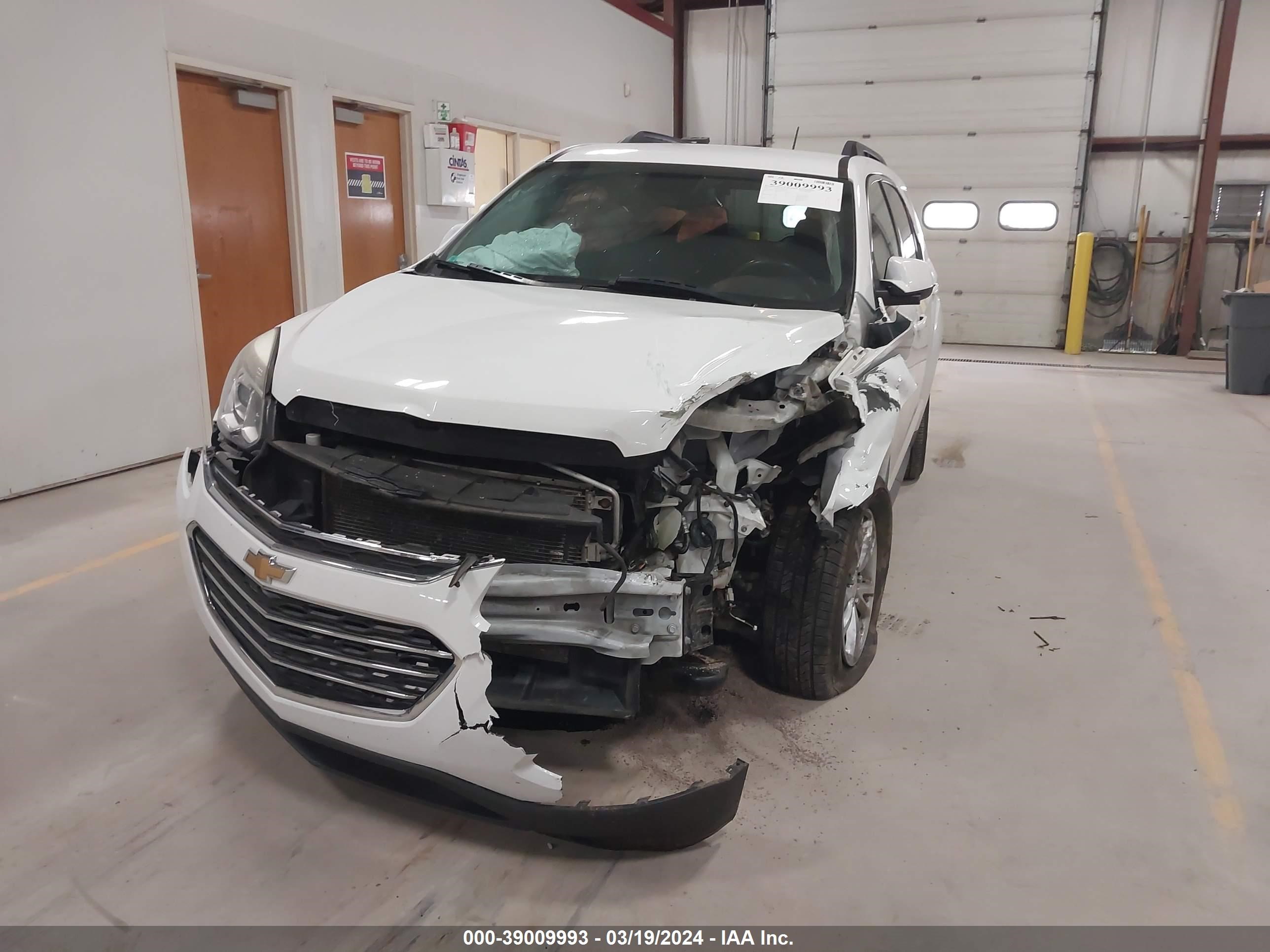 Photo 5 VIN: 2GNALCEKXH1584874 - CHEVROLET EQUINOX 