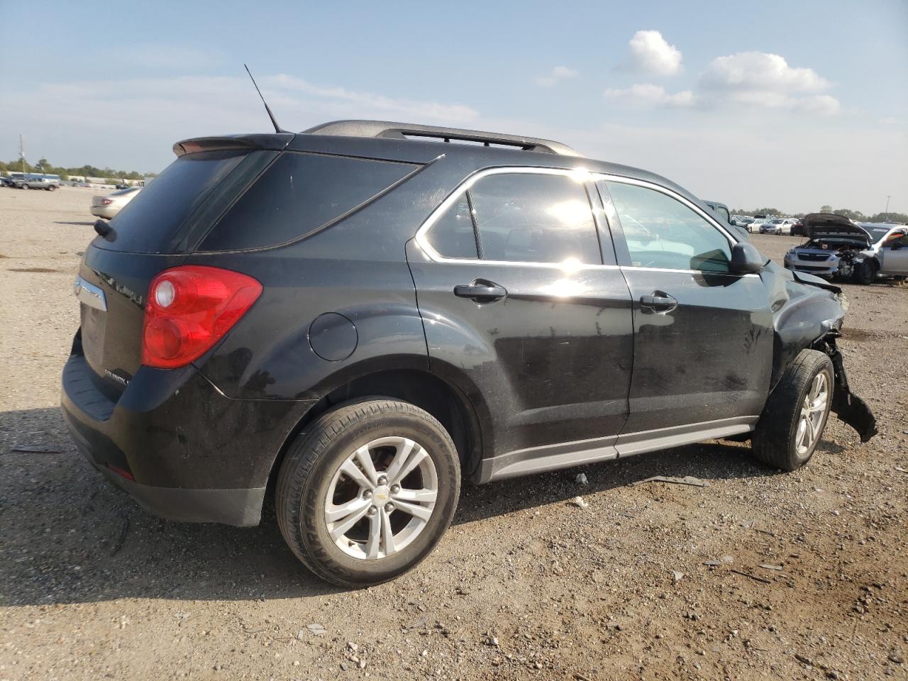 Photo 2 VIN: 2GNALDEC2B1336673 - CHEVROLET EQUINOX 