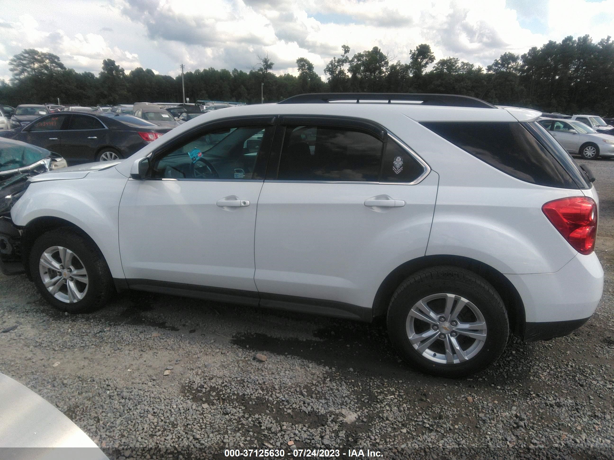 Photo 14 VIN: 2GNALDEC4B1231083 - CHEVROLET EQUINOX 