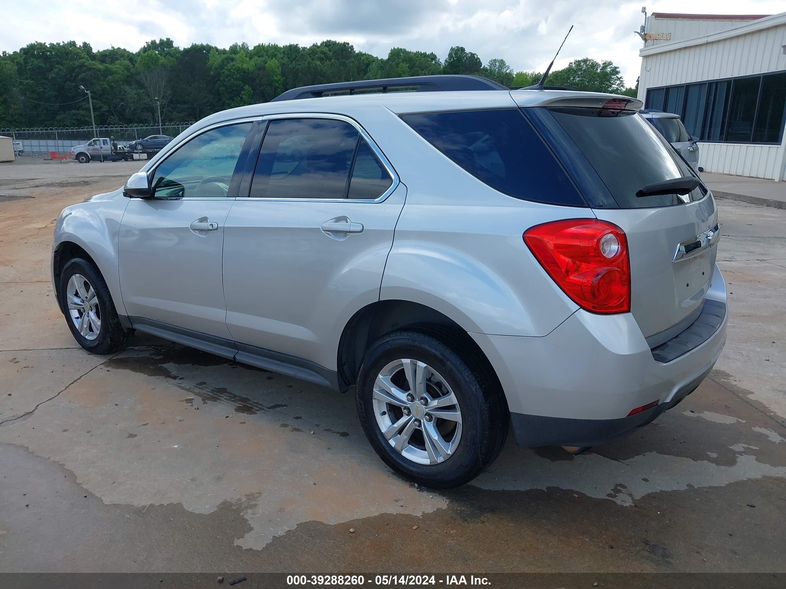 Photo 2 VIN: 2GNALDEC7B1329721 - CHEVROLET EQUINOX 