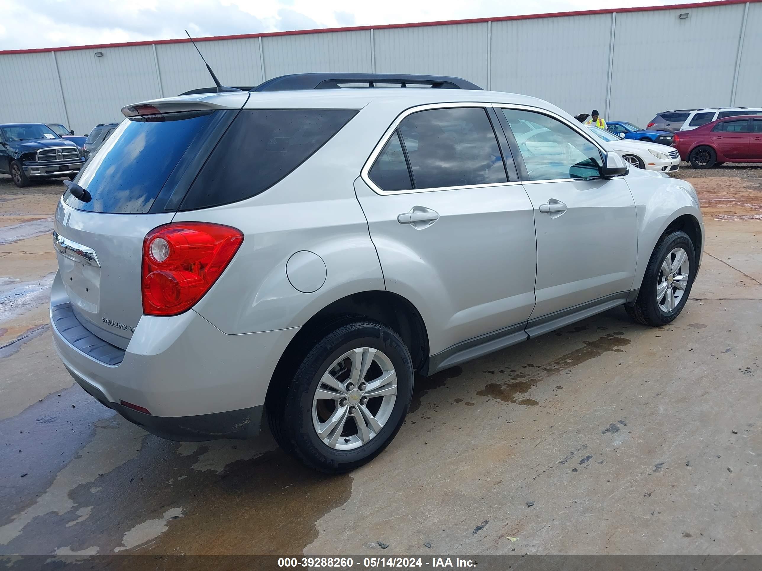 Photo 3 VIN: 2GNALDEC7B1329721 - CHEVROLET EQUINOX 