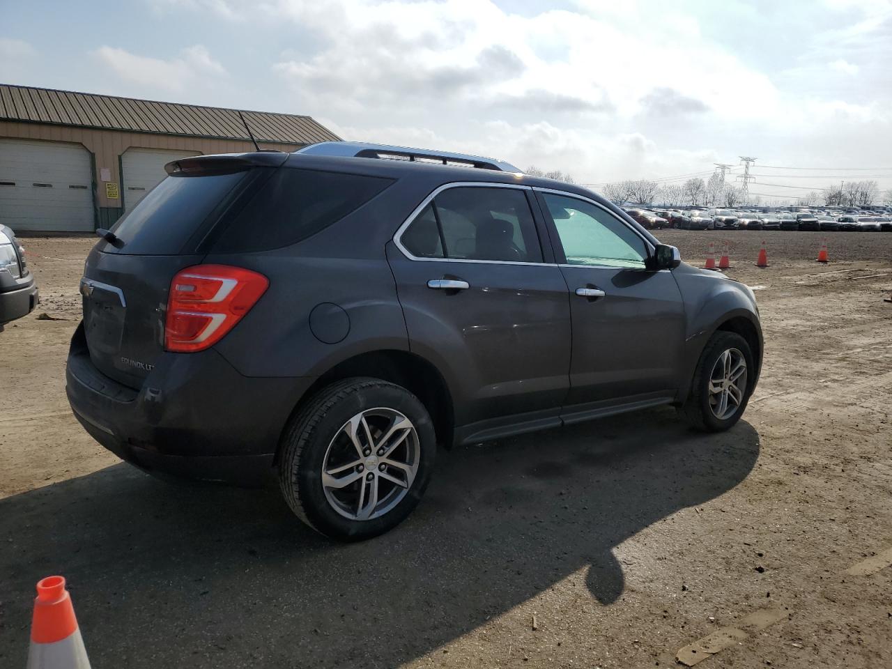 Photo 2 VIN: 2GNALDEK0G6173667 - CHEVROLET EQUINOX 