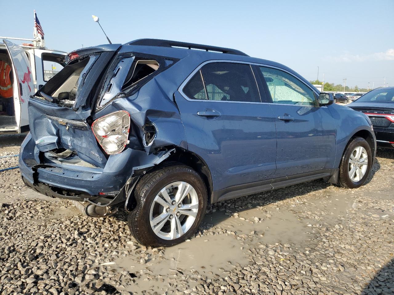 Photo 2 VIN: 2GNALDEK1C6137660 - CHEVROLET EQUINOX 