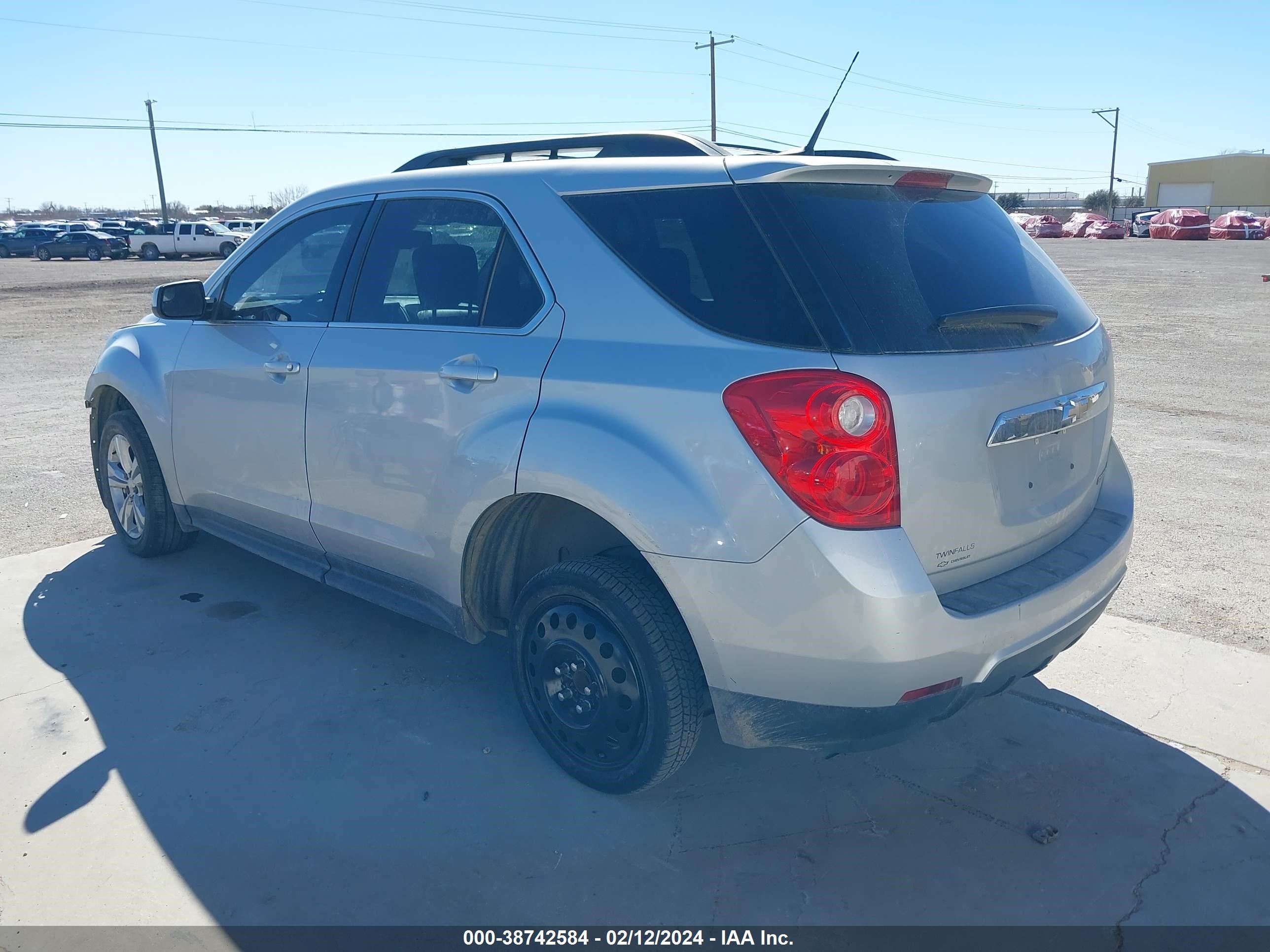 Photo 3 VIN: 2GNALDEK1C6164003 - CHEVROLET EQUINOX 