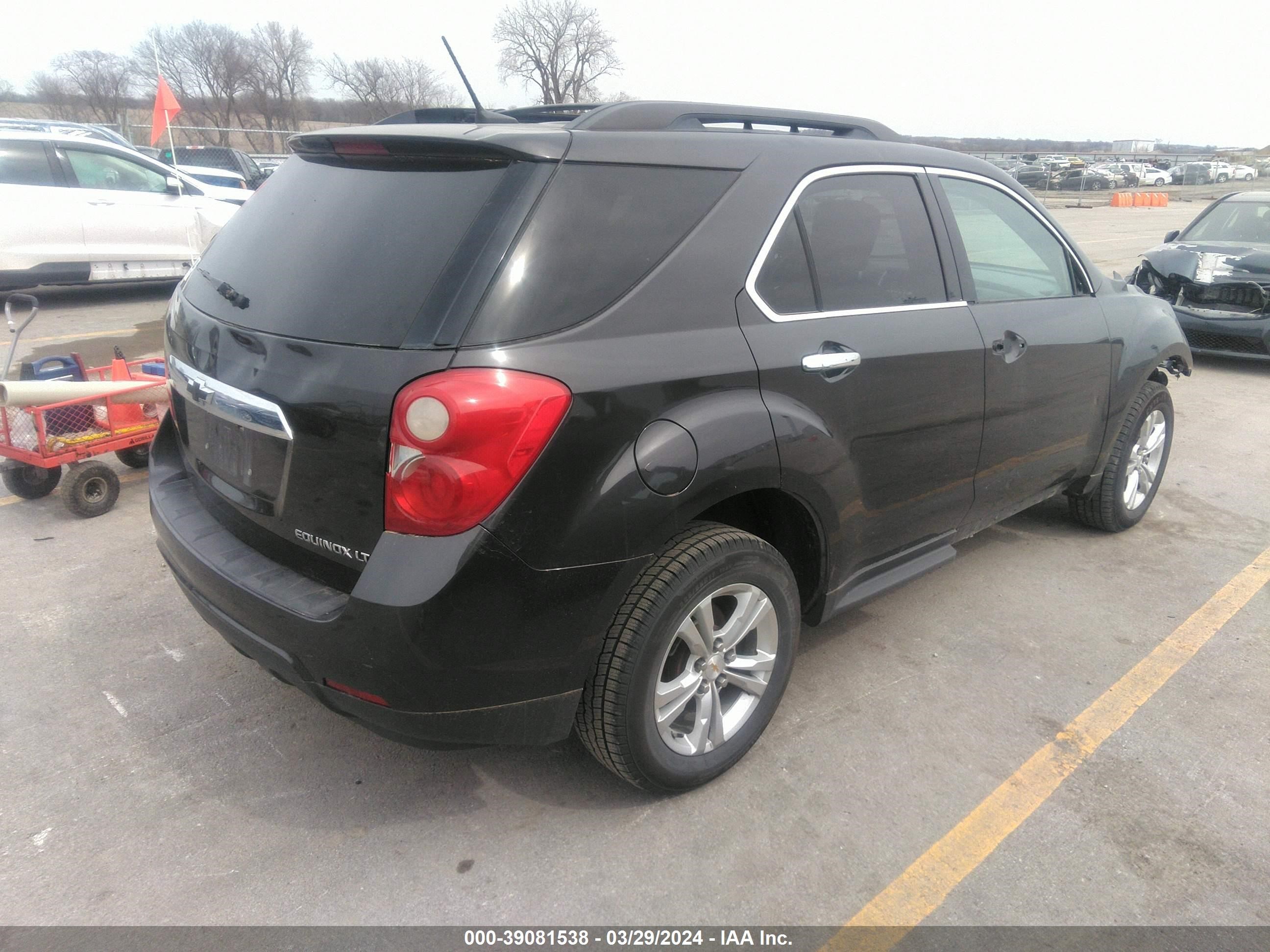 Photo 3 VIN: 2GNALDEK1D6238697 - CHEVROLET EQUINOX 