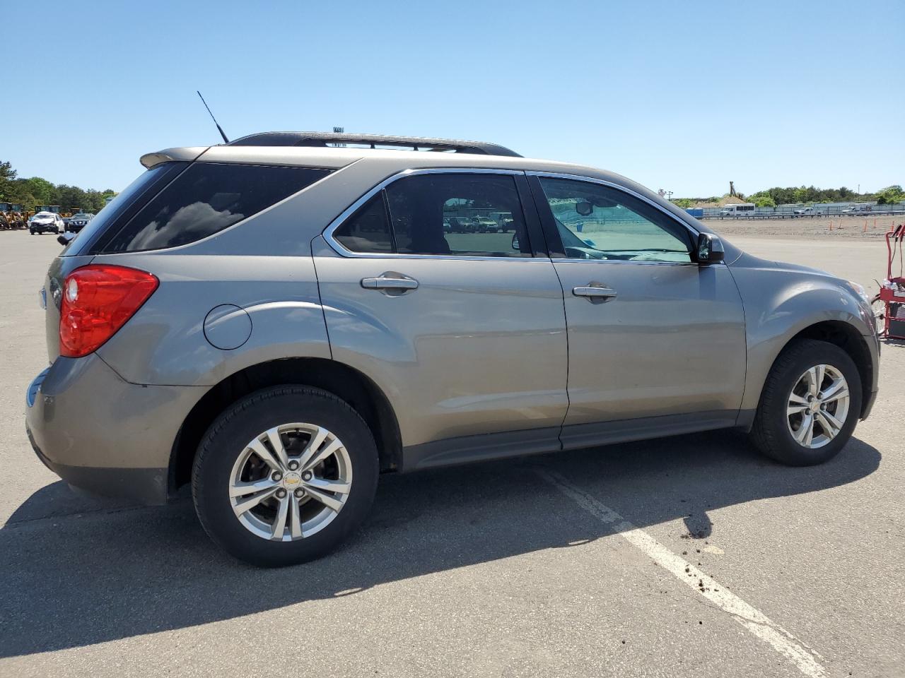 Photo 2 VIN: 2GNALDEK3C6262806 - CHEVROLET EQUINOX 