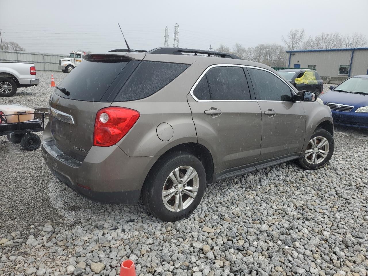 Photo 2 VIN: 2GNALDEK4C6334127 - CHEVROLET EQUINOX 