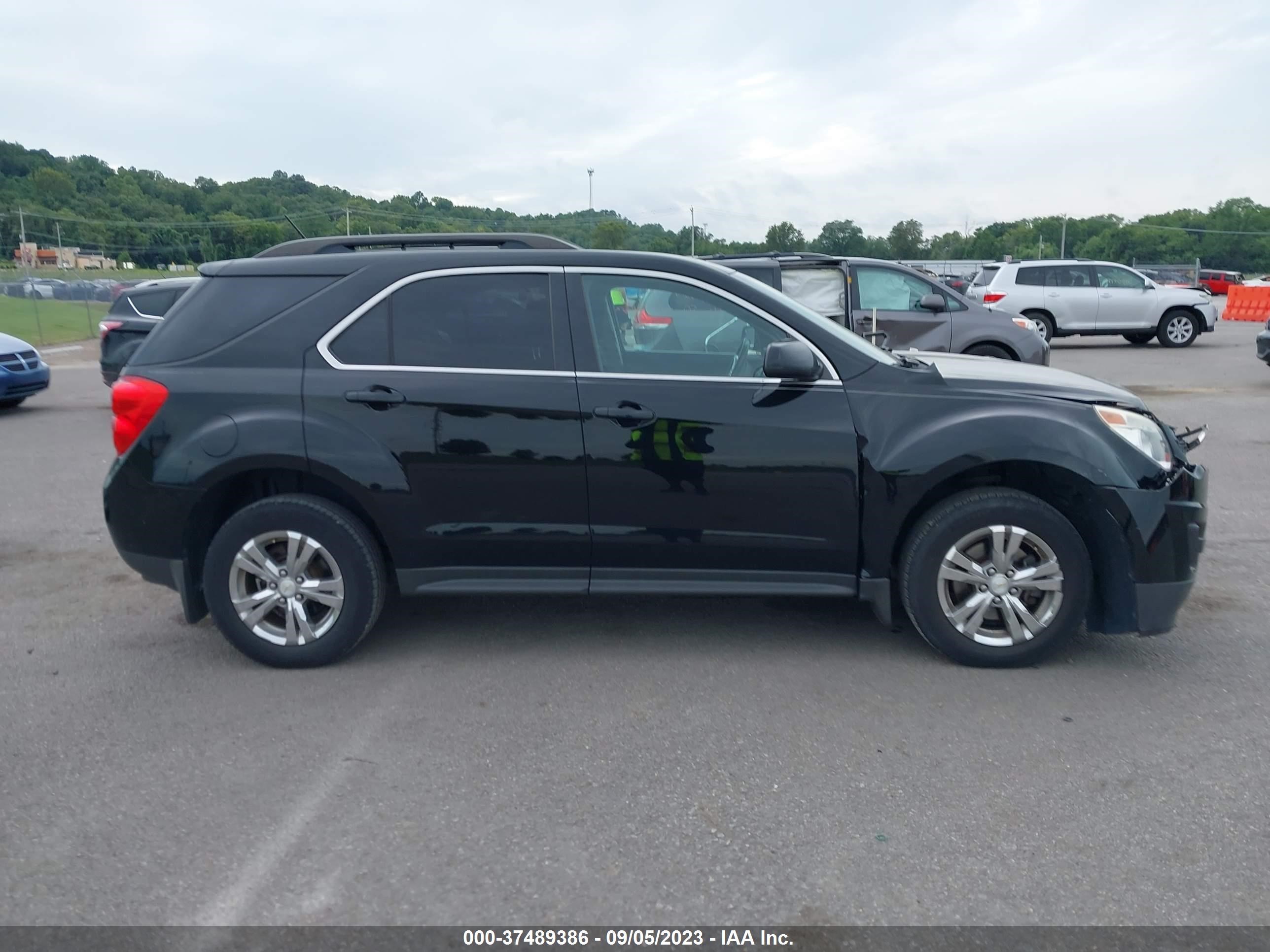 Photo 12 VIN: 2GNALDEK4D1106806 - CHEVROLET EQUINOX 