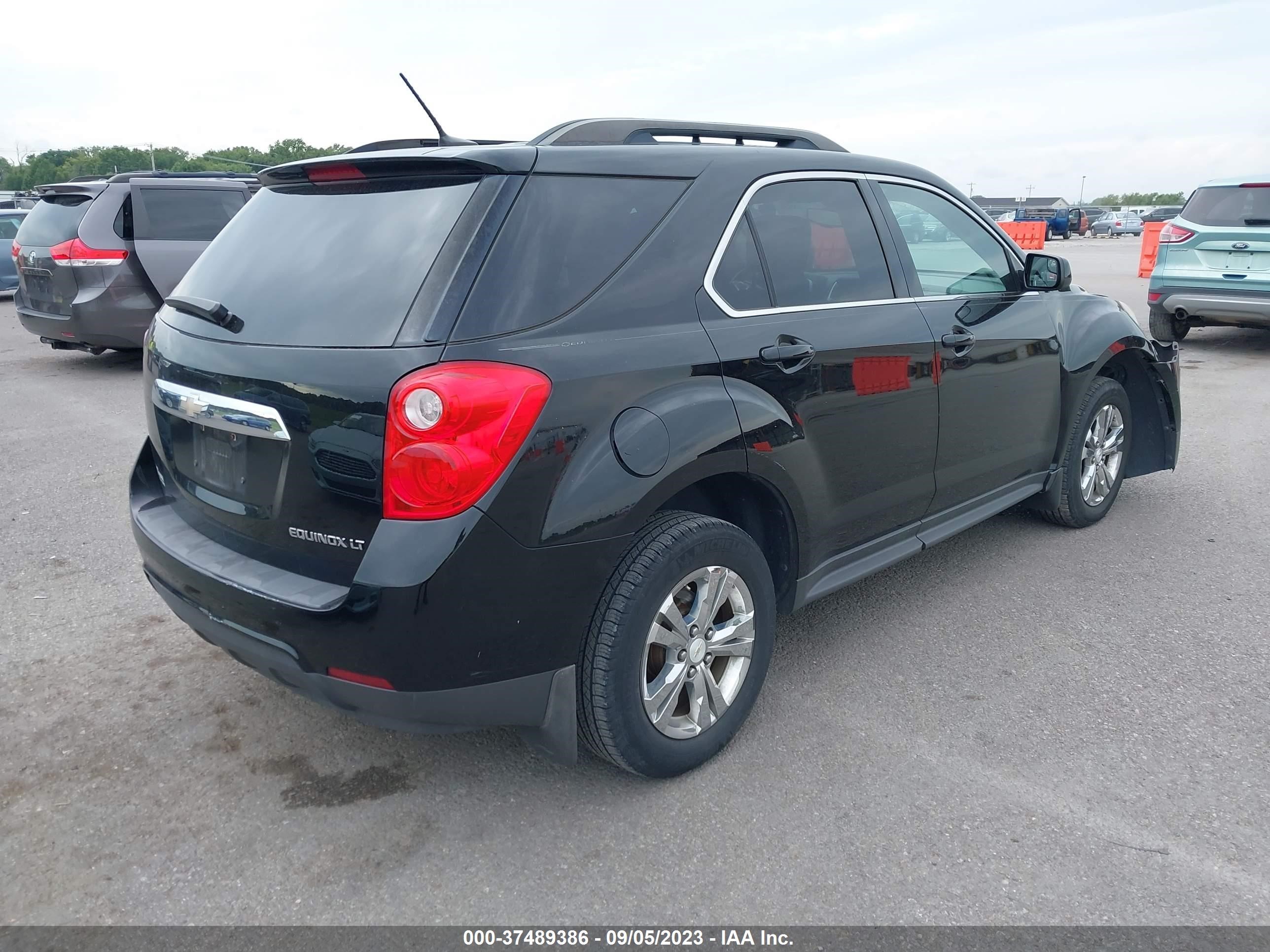 Photo 3 VIN: 2GNALDEK4D1106806 - CHEVROLET EQUINOX 