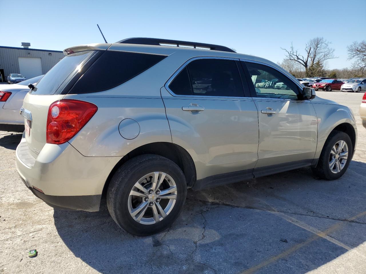 Photo 2 VIN: 2GNALDEK4D6393079 - CHEVROLET EQUINOX 