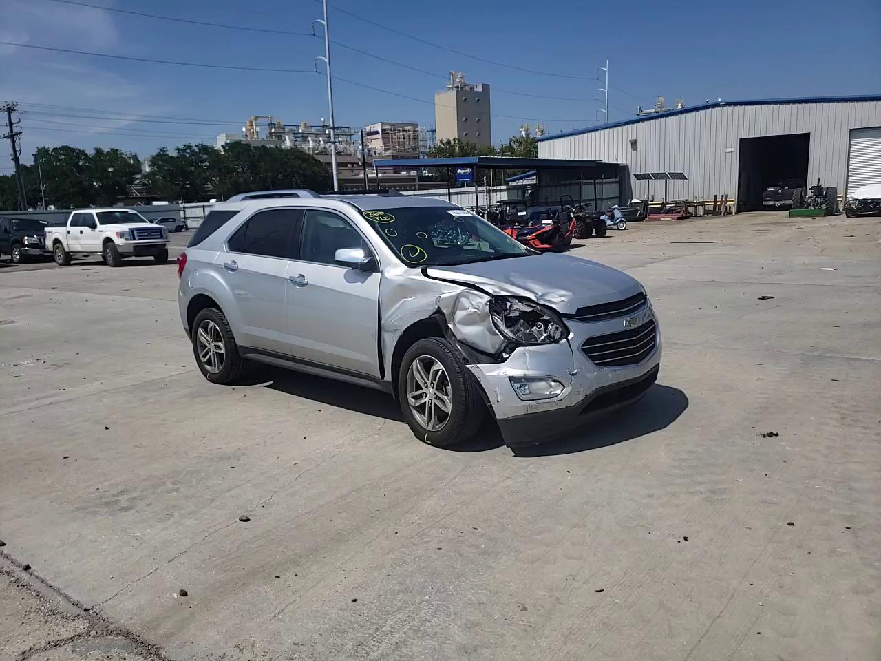 Photo 10 VIN: 2GNALDEK4H1512607 - CHEVROLET EQUINOX PR 