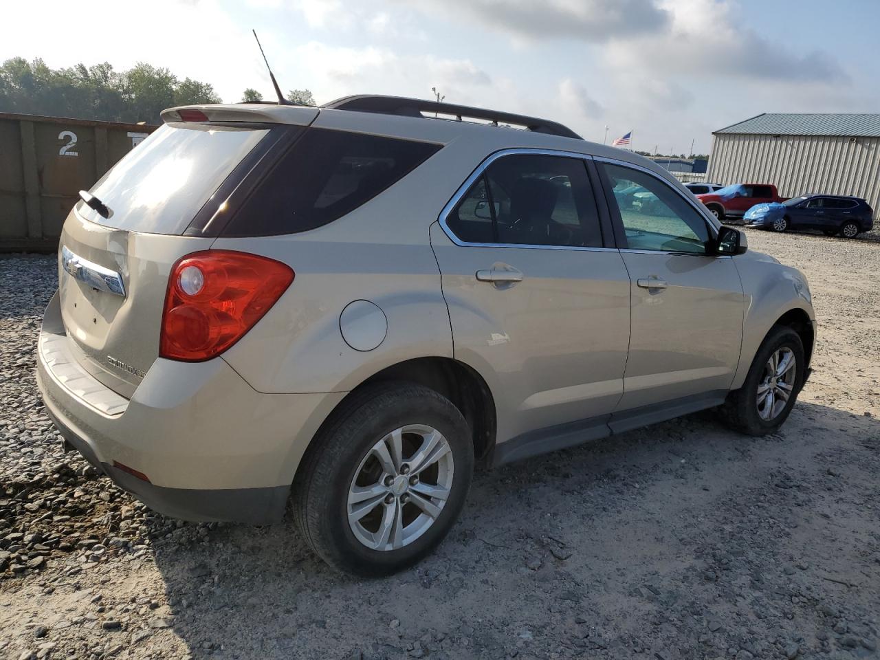 Photo 2 VIN: 2GNALDEK5C1238357 - CHEVROLET EQUINOX 