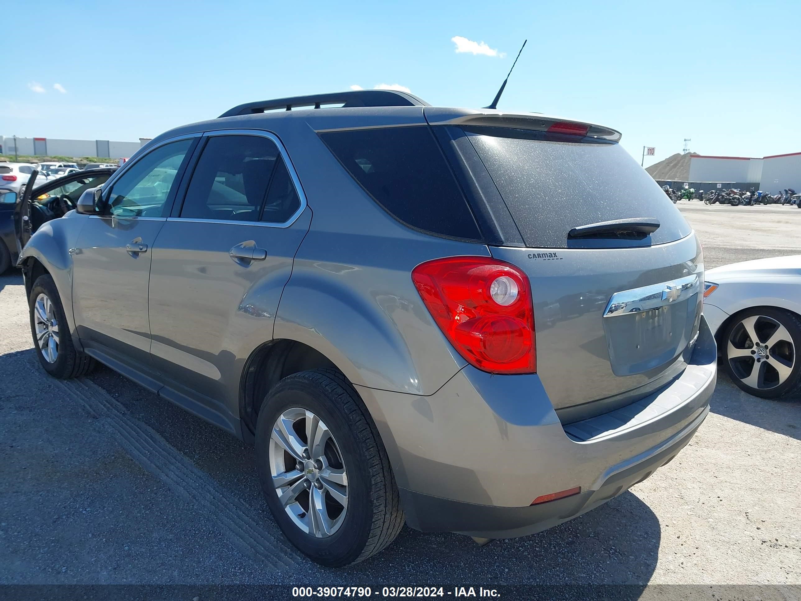 Photo 2 VIN: 2GNALDEK5C6298867 - CHEVROLET EQUINOX 