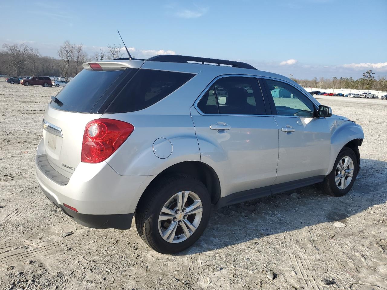 Photo 2 VIN: 2GNALDEK6C6174302 - CHEVROLET EQUINOX 