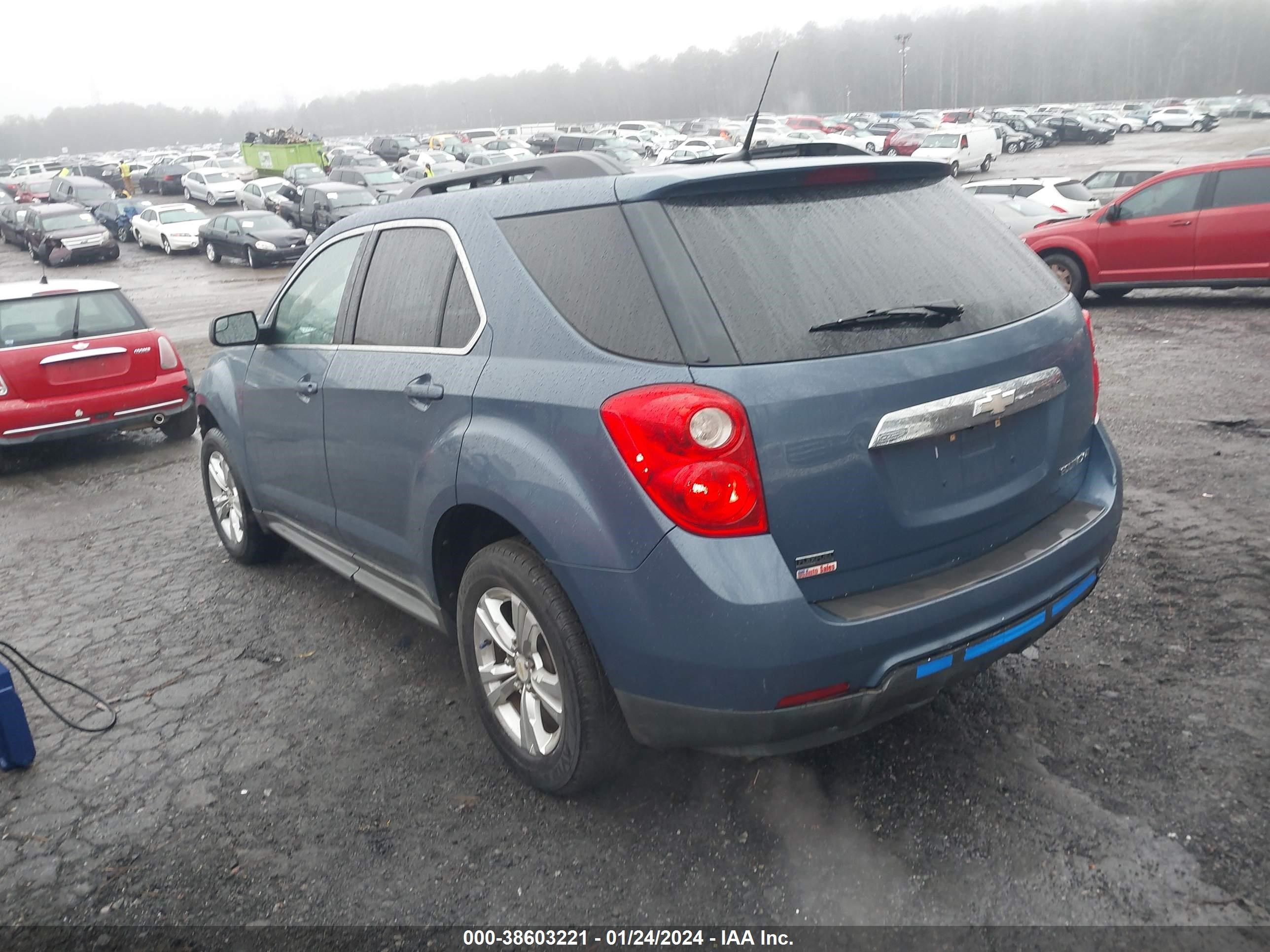 Photo 2 VIN: 2GNALDEK7C6159971 - CHEVROLET EQUINOX 