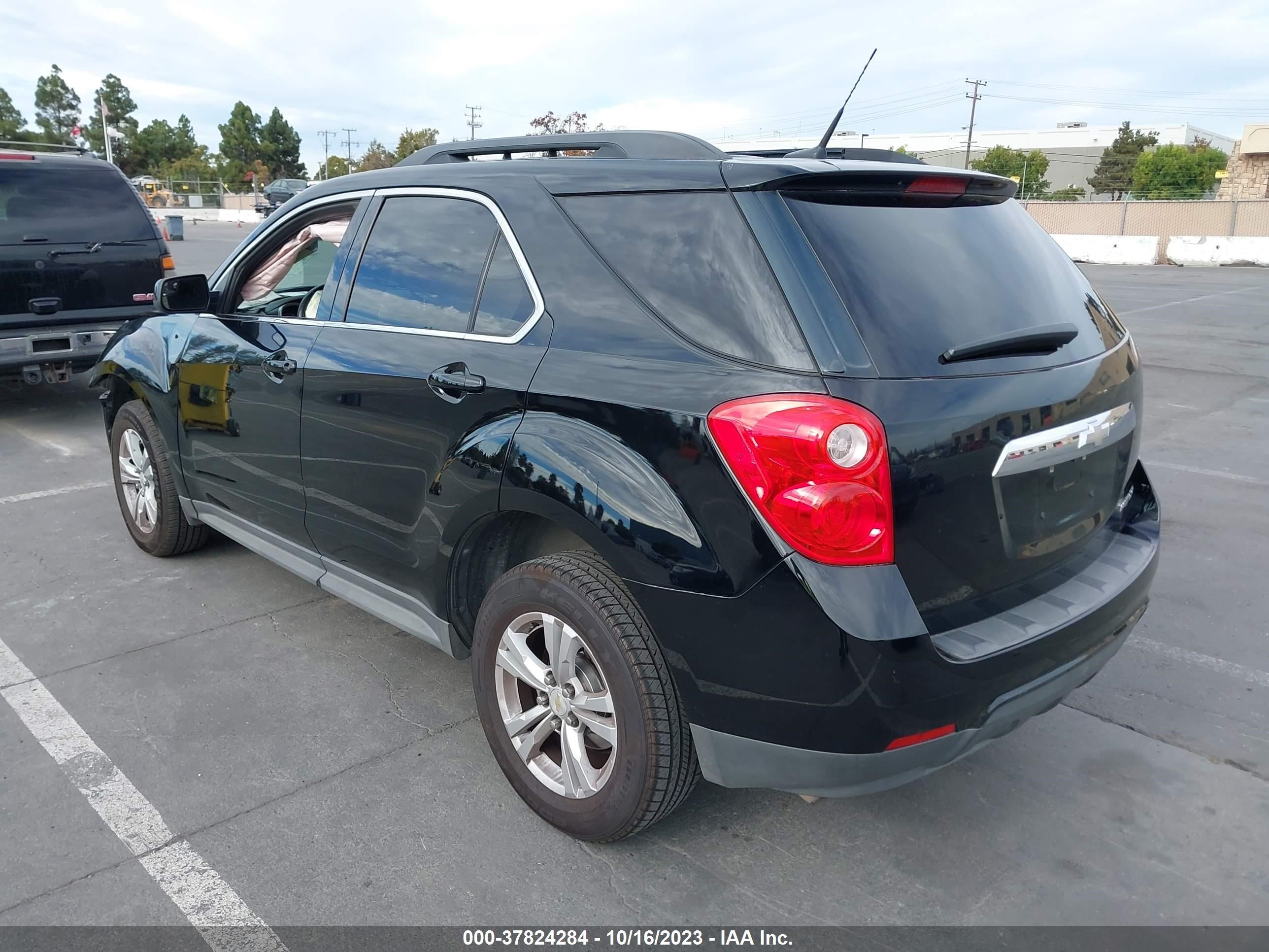 Photo 2 VIN: 2GNALDEK9C6139821 - CHEVROLET EQUINOX 