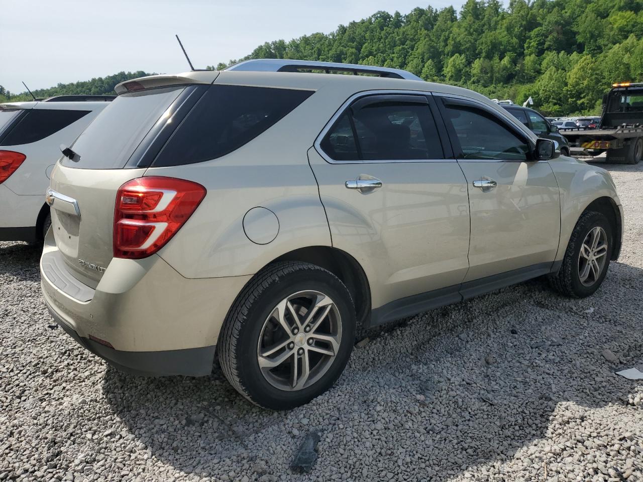 Photo 2 VIN: 2GNALDEK9G1163801 - CHEVROLET EQUINOX 