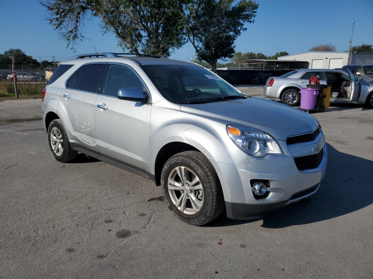 Photo 3 VIN: 2GNALFEC1B1279412 - CHEVROLET EQUINOX 