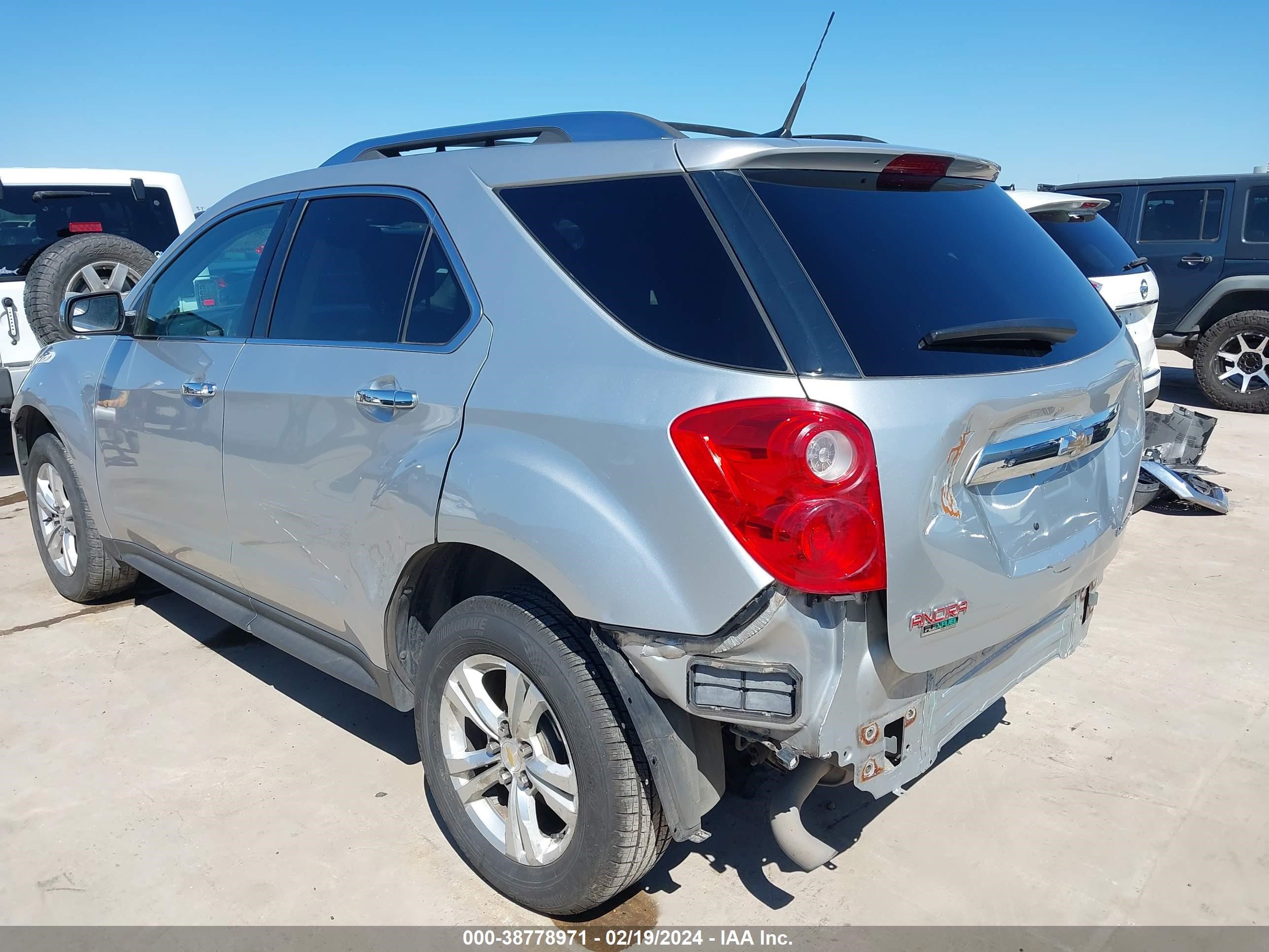 Photo 5 VIN: 2GNALFEK4C1197098 - CHEVROLET EQUINOX 