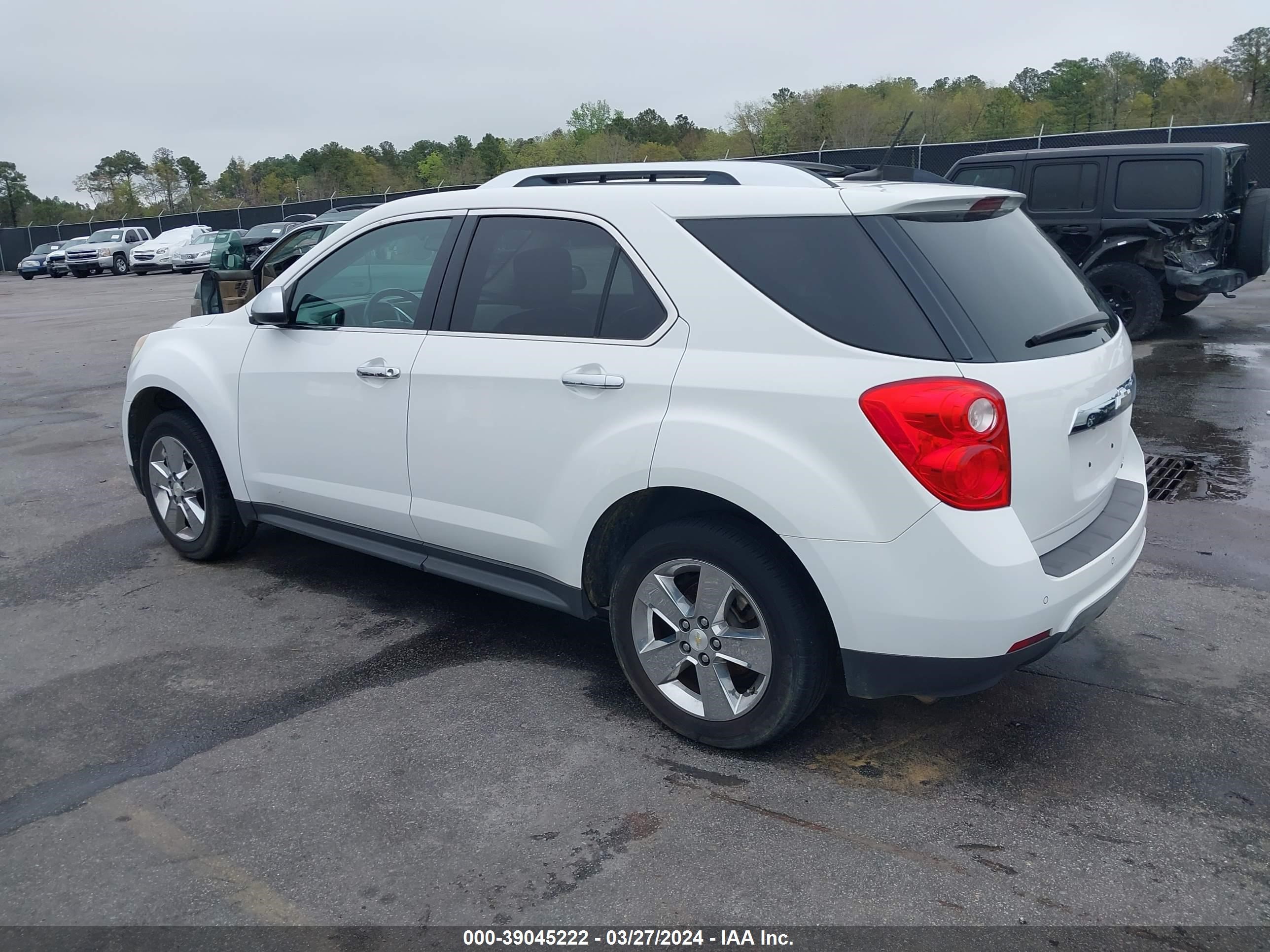 Photo 2 VIN: 2GNALFEK6D6371693 - CHEVROLET EQUINOX 