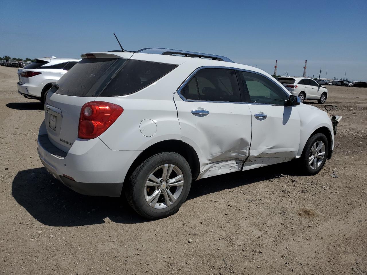 Photo 2 VIN: 2GNALFEK9D1153096 - CHEVROLET EQUINOX 