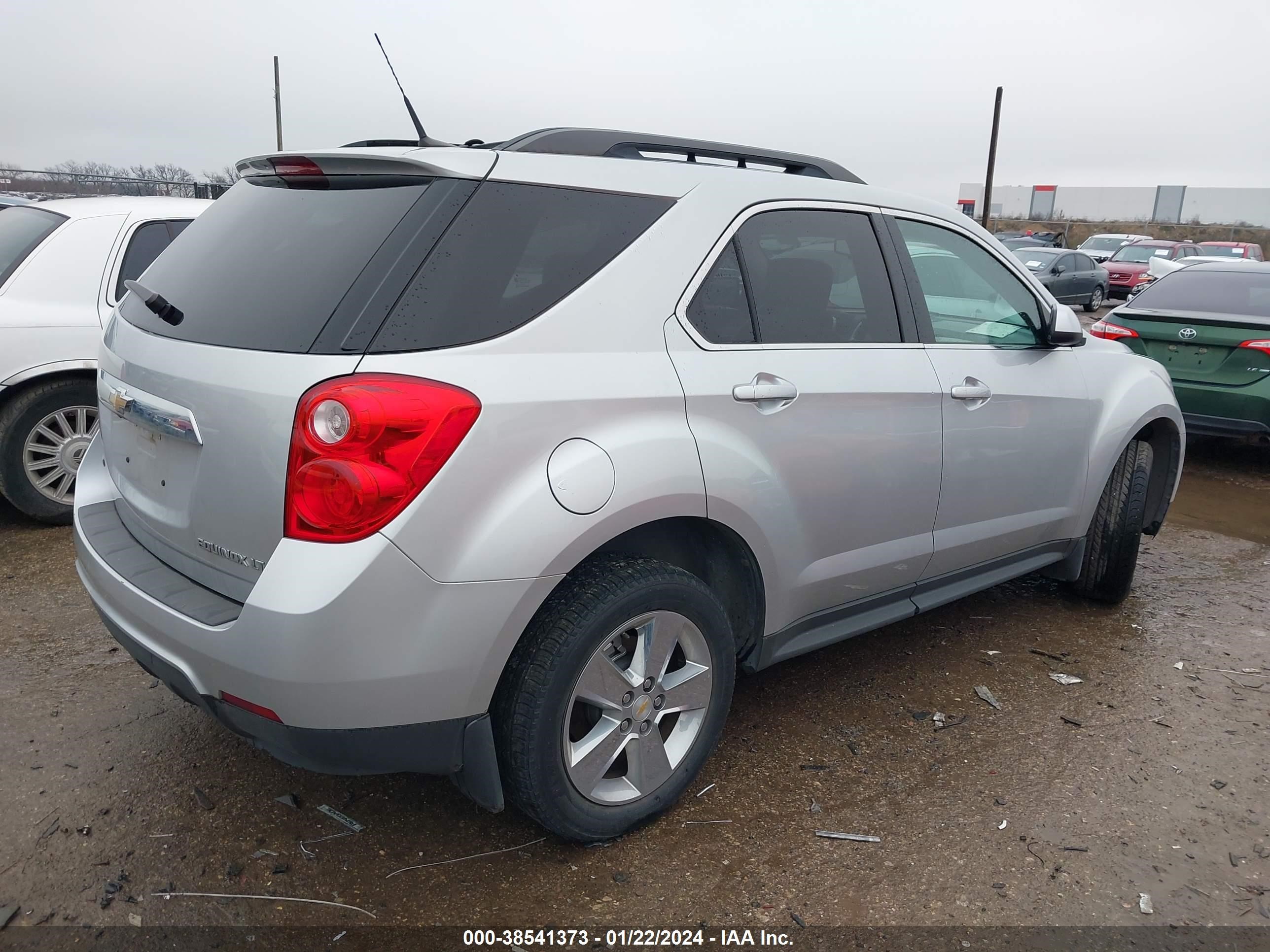 Photo 3 VIN: 2GNALPEK6C1216188 - CHEVROLET EQUINOX 