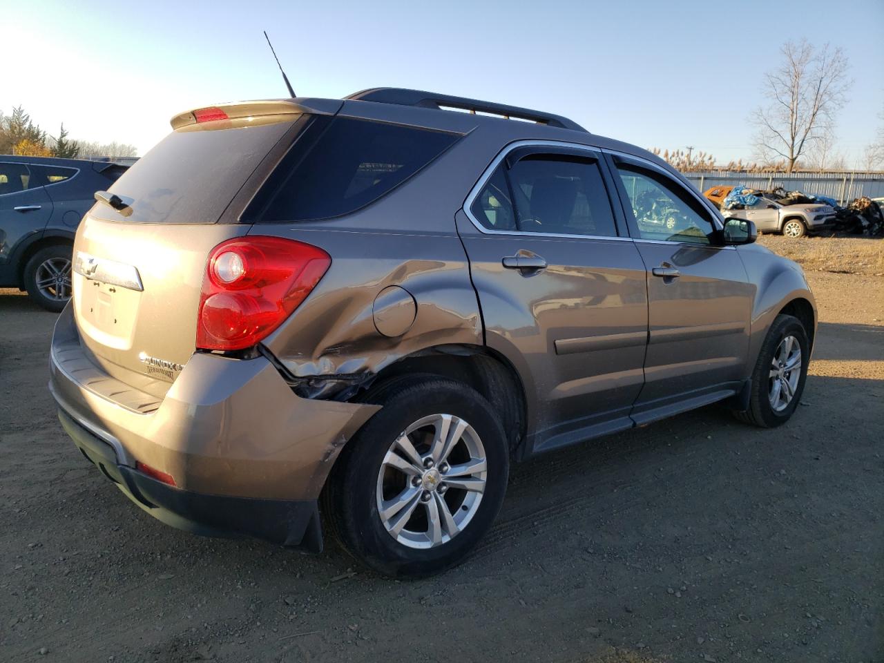 Photo 2 VIN: 2GNALPEKXC6262173 - CHEVROLET EQUINOX 