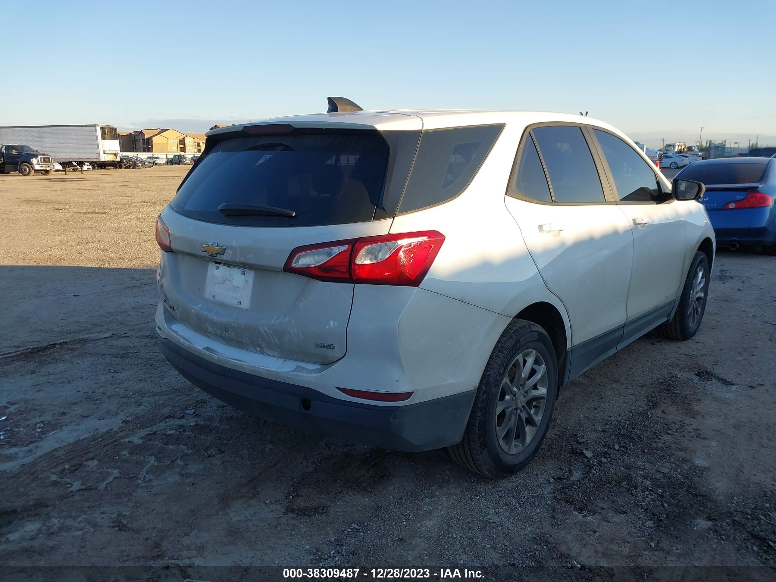 Photo 2 VIN: 2GNAX5EV5L6143837 - CHEVROLET EQUINOX 