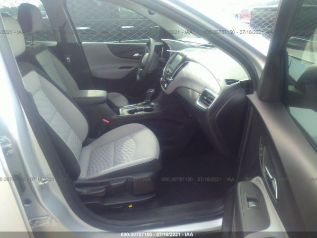 Photo 4 VIN: 2GNAXHEV0J6296124 - CHEVROLET EQUINOX 