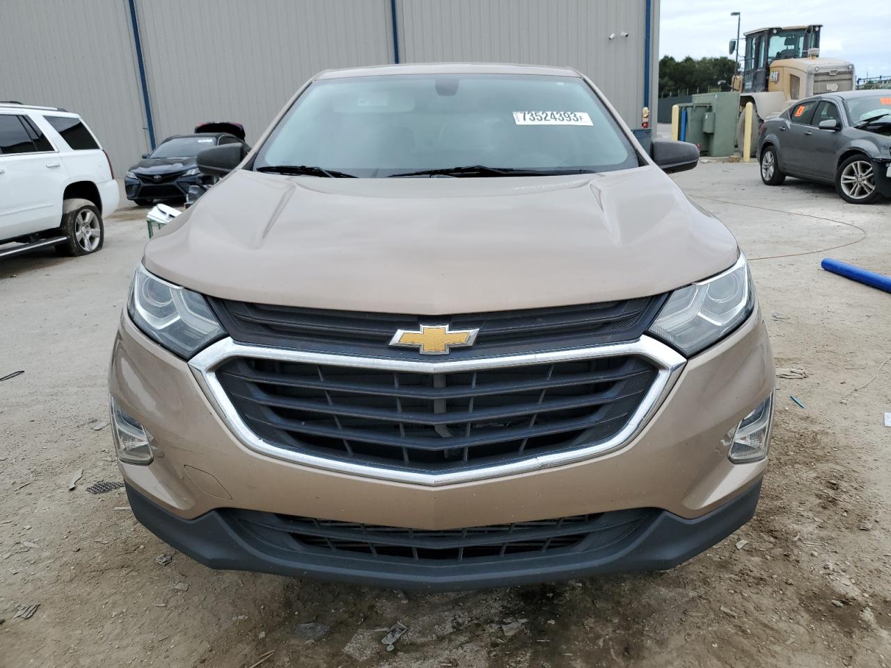 Photo 4 VIN: 2GNAXHEV1J6183119 - CHEVROLET EQUINOX 