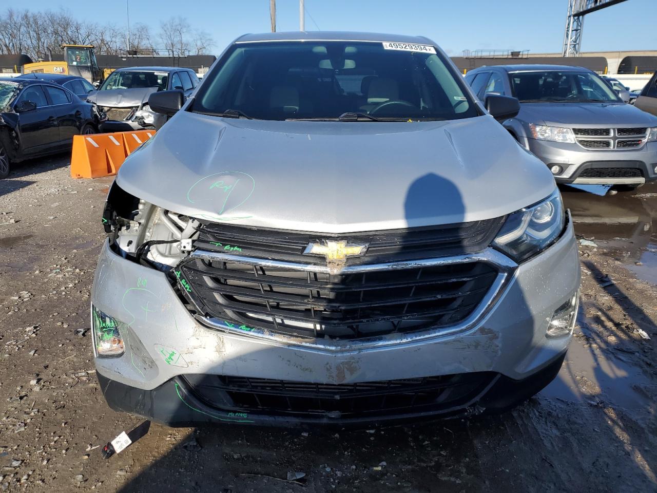 Photo 4 VIN: 2GNAXHEV1J6263164 - CHEVROLET EQUINOX 