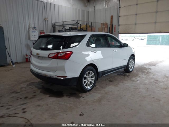 Photo 3 VIN: 2GNAXHEV1J6320172 - CHEVROLET EQUINOX 