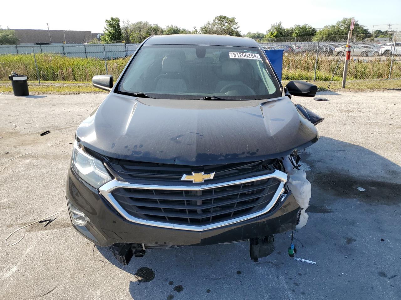 Photo 4 VIN: 2GNAXHEV1J6328322 - CHEVROLET EQUINOX 