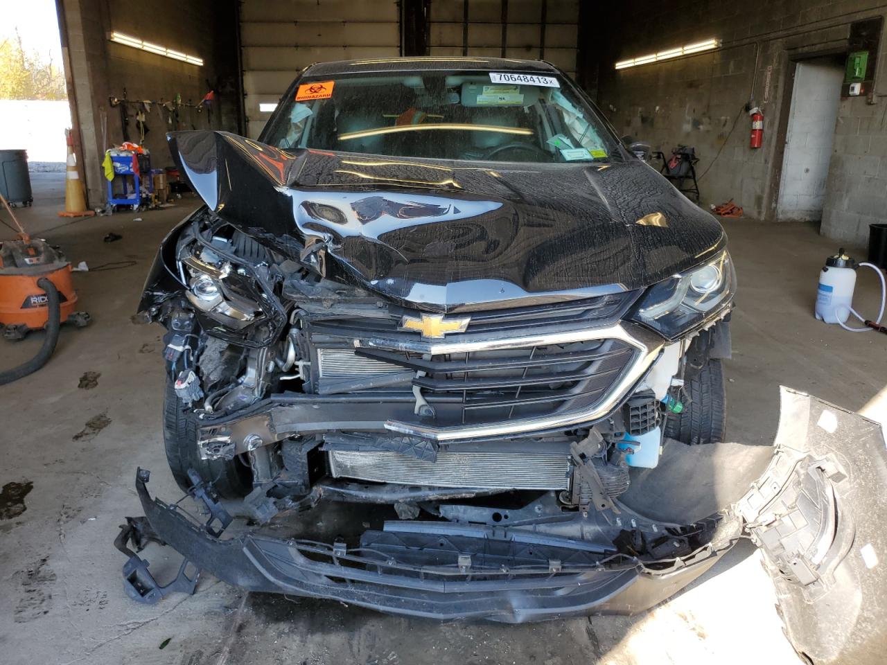 Photo 4 VIN: 2GNAXHEV3J6309514 - CHEVROLET EQUINOX 