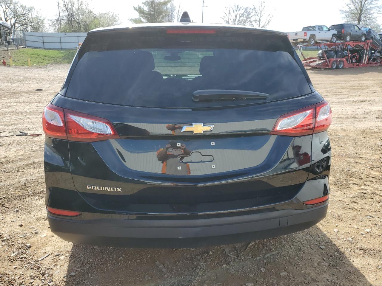 Photo 5 VIN: 2GNAXHEV3M6109334 - CHEVROLET EQUINOX 